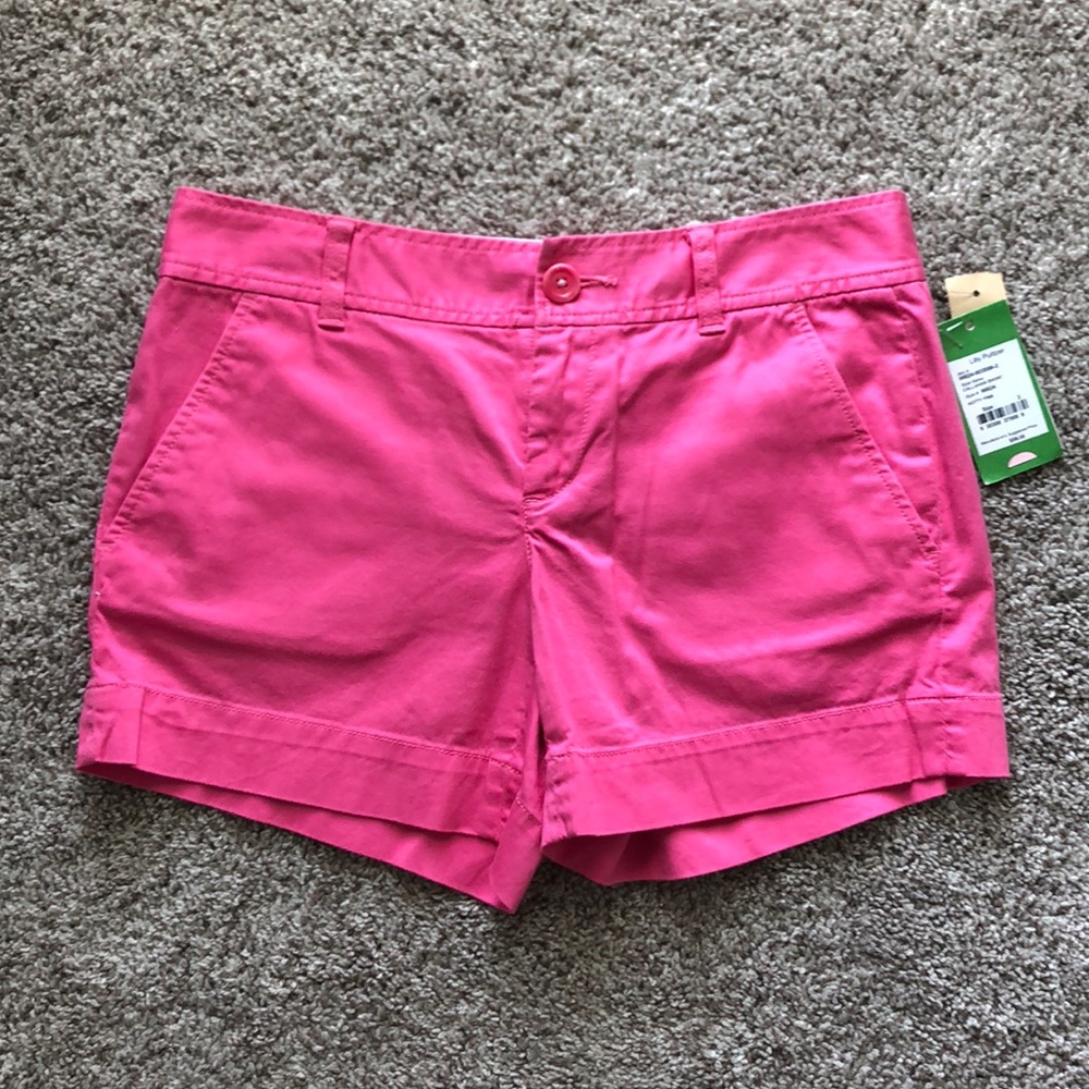 Lilly Pulitzer Callahan short in Hotty Pink